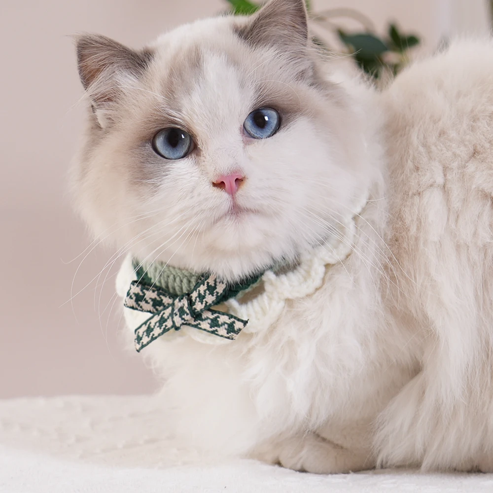 猫咪项圈围脖宠物装饰品蝴蝶结小猫口水巾手工编制猫围巾喜庆毛绒