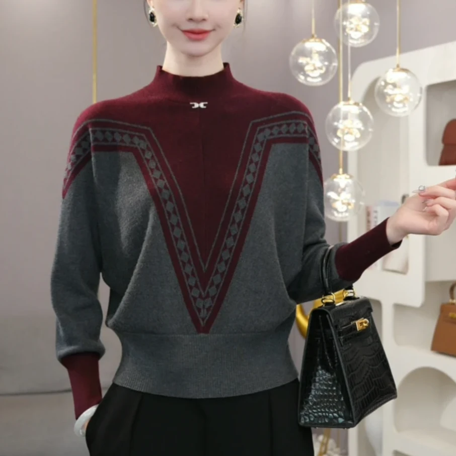 高级感时尚拼色女士针织衫秋冬新款气质减龄上衣宽松遮肉打底毛衣