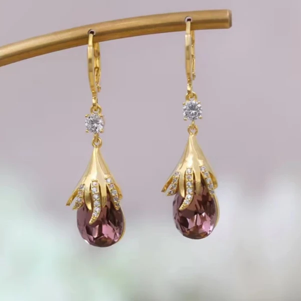 铜合金合成锆石耳饰 花苞春季穿搭配饰高级感百搭气质时尚耳饰70