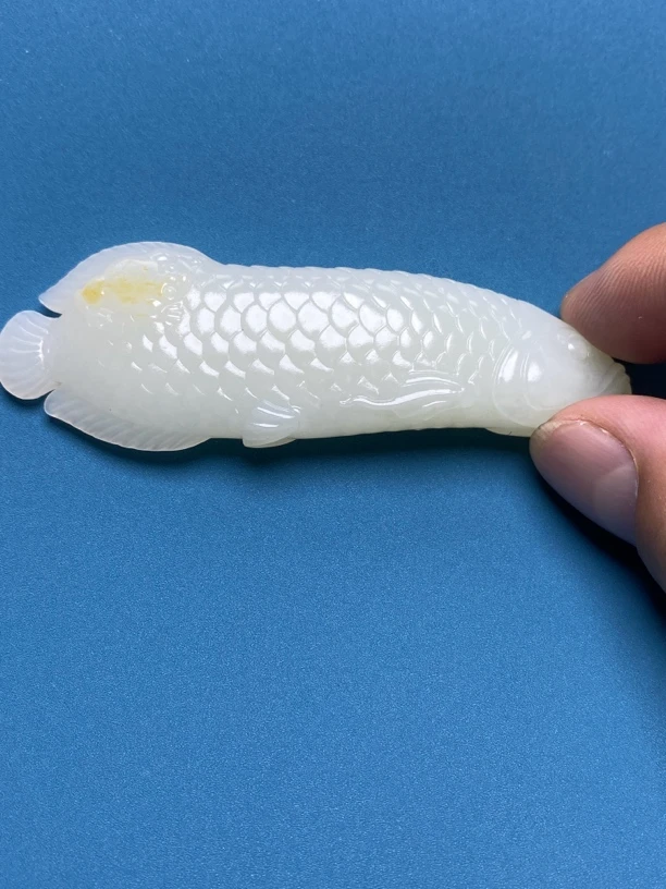 和田玉金龙鱼34克