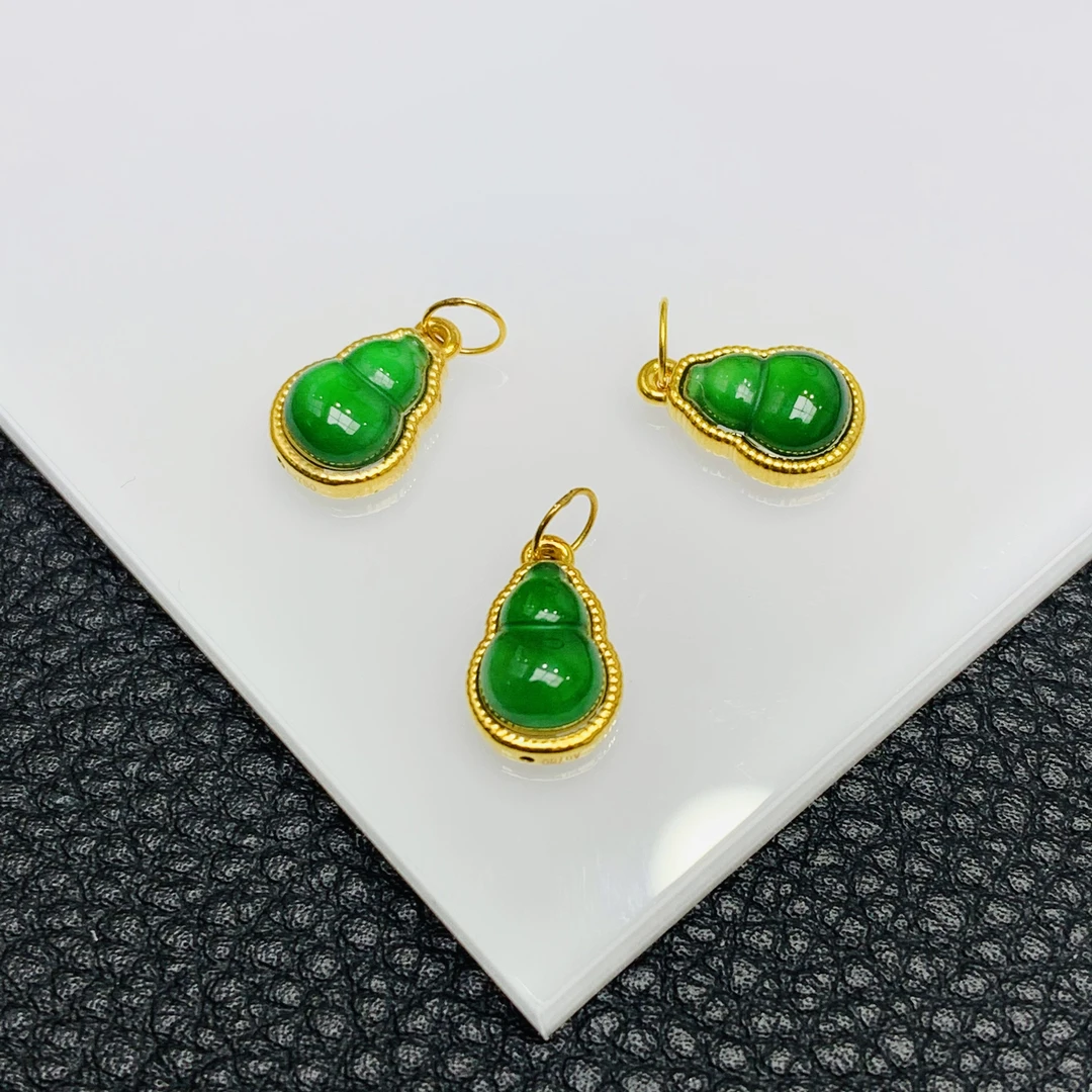 「戴琴珠宝」YZ2986-18K金翡翠葫芦吊坠 （多样性发其一）