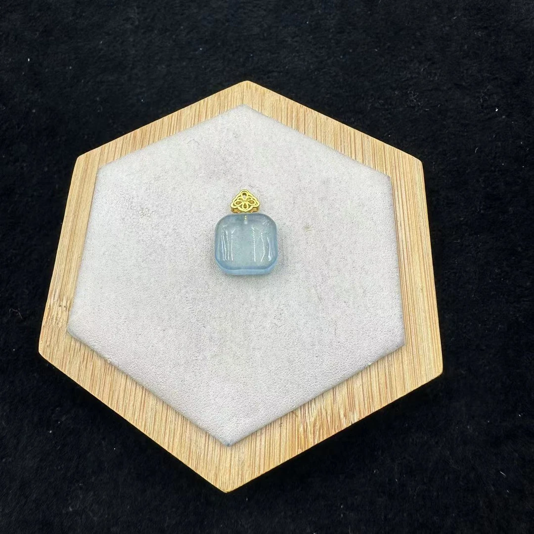 「戴琴珠宝」FG6549-海蓝宝银镶吊坠（多样性发货）