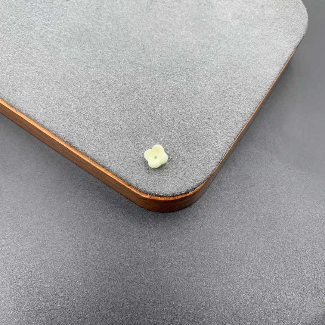 「戴琴珠宝」FR3588-猛犸通孔配饰（多样性发其一）