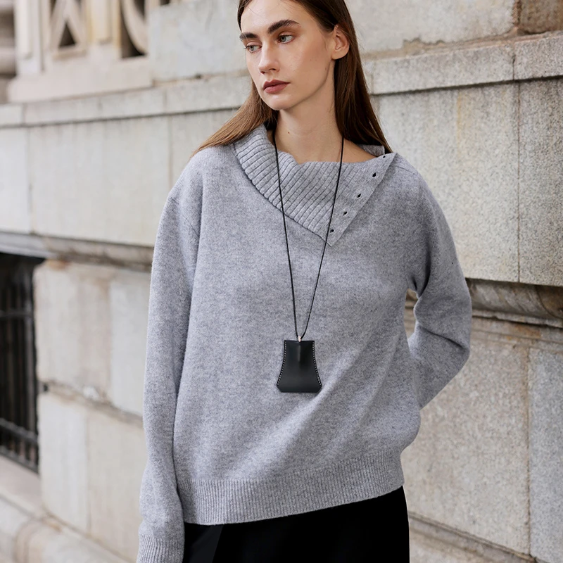 ANTIFORM背构侧开领纽扣毛衣绒感休闲复古宽松套头毛衣女秋冬