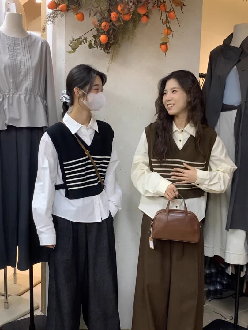 针织条纹马甲➕白色衬衫两件套套装