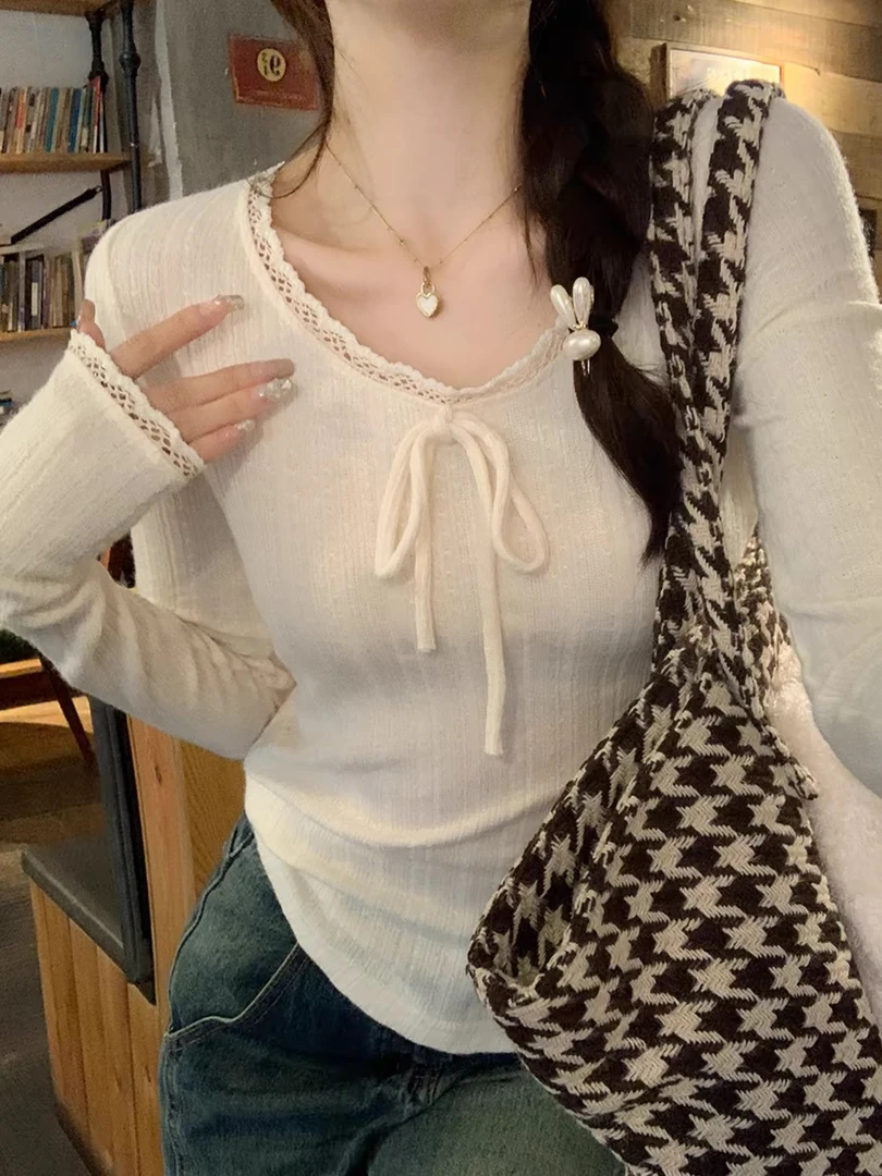 白色蝴蝶结绑带蕾丝上衣002