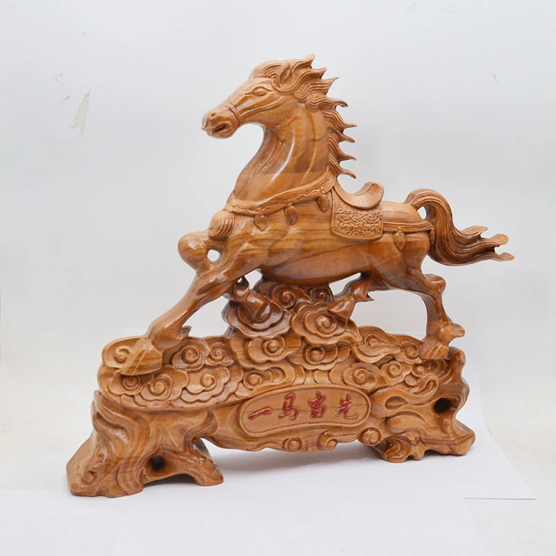 泰山桃木王桃木一马当先摆件单面工艺品木雕
