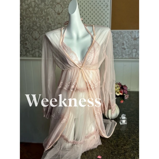「weekness」粉色蕾丝清透睡衣性感长袖显瘦法式薄款长款宫廷风气质