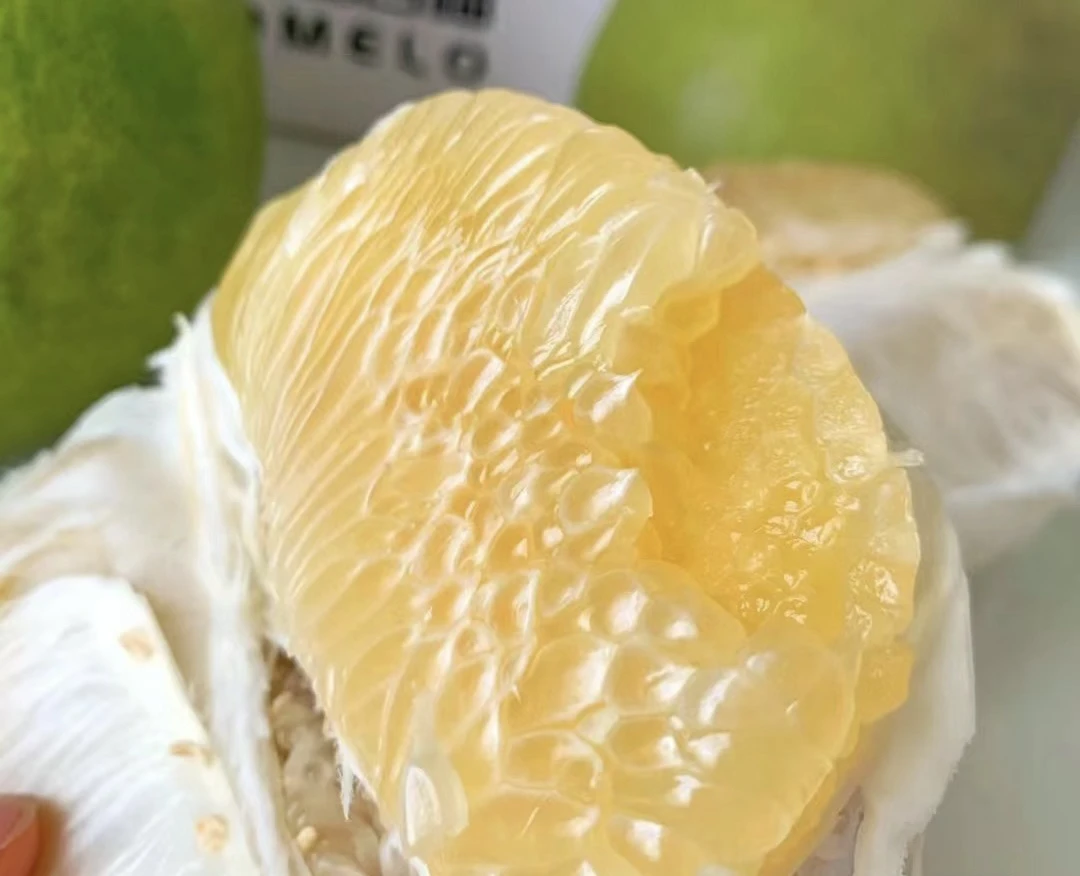 【老牛专属】 泰国糖白柚子1/2颗 蜂蜜一样的甜度 快递包邮