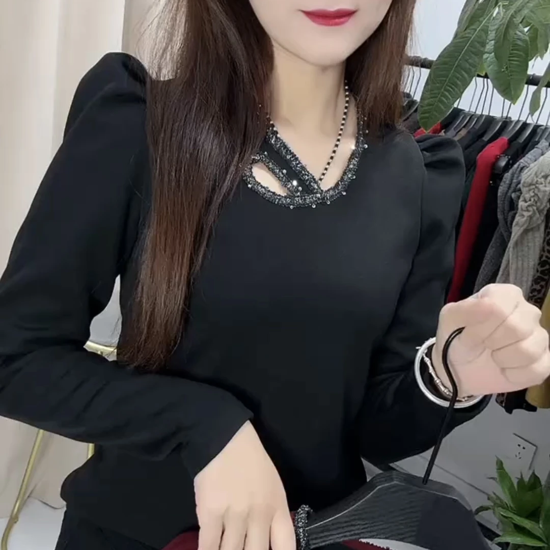 打底衫女款爆款2024加绒长袖上衣镂空设计圆领T恤修身百搭精致女