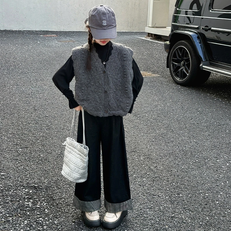 女童春秋装套装2025新款儿童洋气韩版女孩春季毛衣开衫马甲三件套