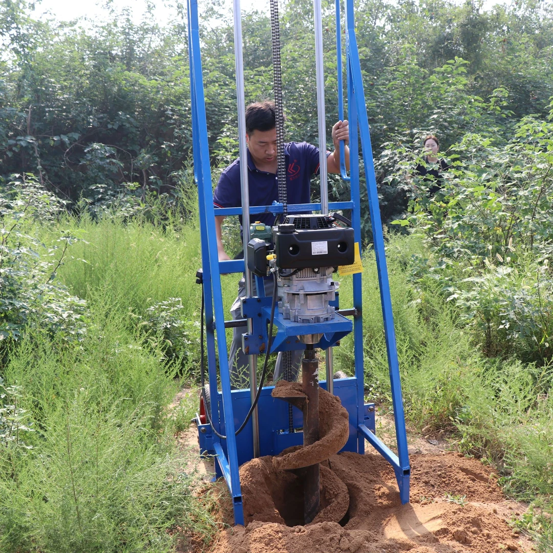 茶光互补项目山地钻孔机手推款小蜜蜂打孔机适合土夹石地