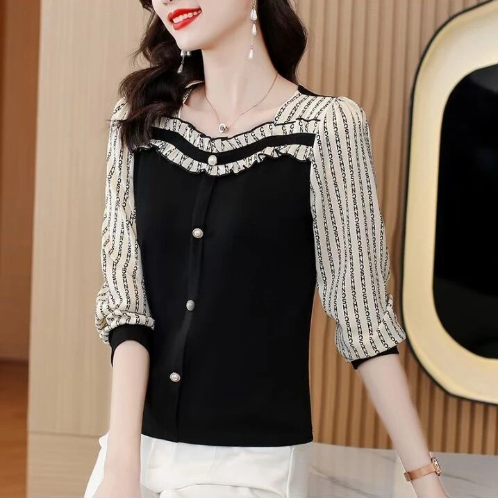 春秋新款时尚气质显瘦百搭洋气小衫拼衬衫女上衣方领 字母袖 1770