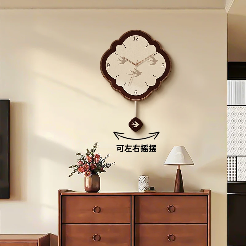 2025新款挂钟客厅中古风餐厅创意时钟墙画高级感客厅背景墙挂画