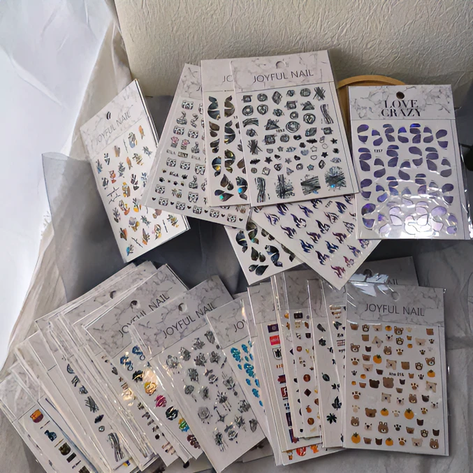 开播宠粉福利贴纸大约50张美甲贴纸镂空彩色日系混合装（机器随机）