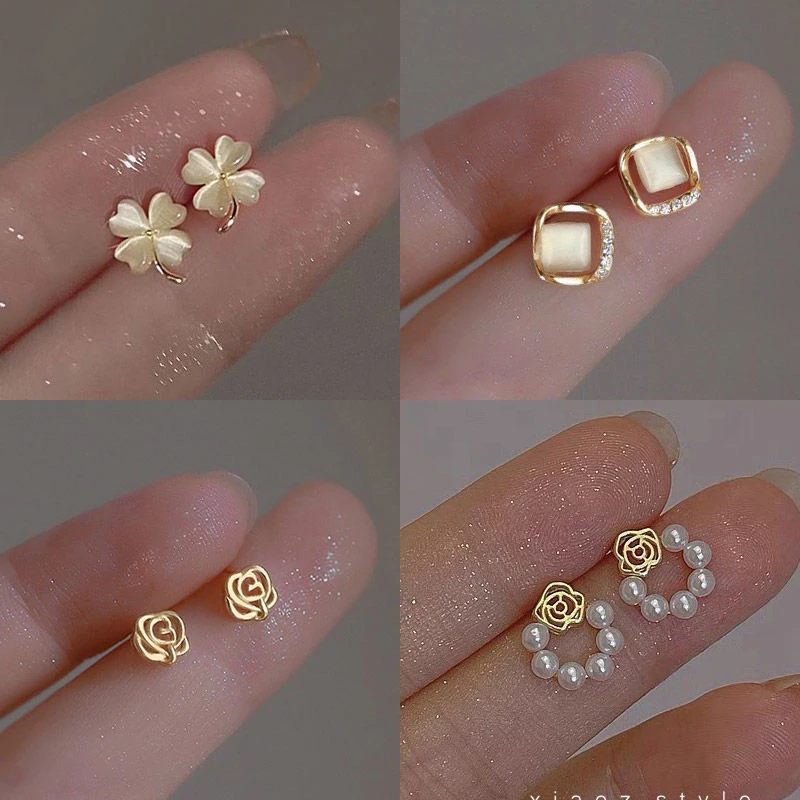 铜合金耳饰 四叶草耳钉女小众设计新洋气爆款轻奢高级感耳环耳饰