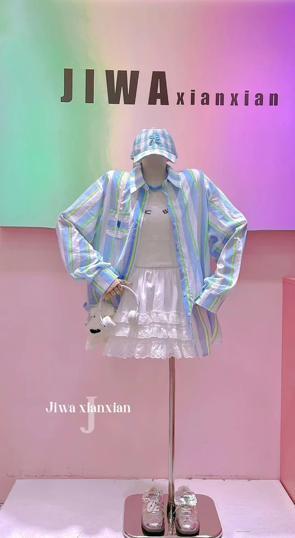 女装大码卡通衬衫