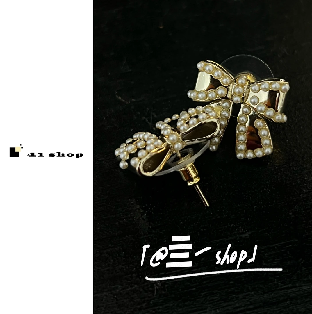 铜合金仿珍珠耳饰 D 蝴蝶结箱镶嵌珠珠耳钉