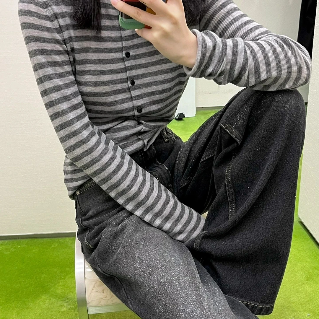 16342【哎呦家】灰色条纹针织开衫
