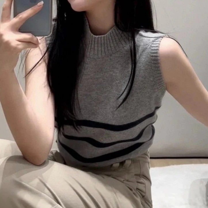 16326【哎呦家】针织马甲