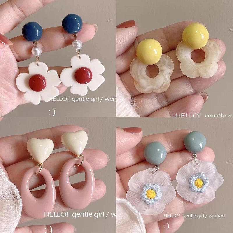 港风花朵设计耳环女夏季气质小清新耳钉2024新款通勤百搭小众耳饰