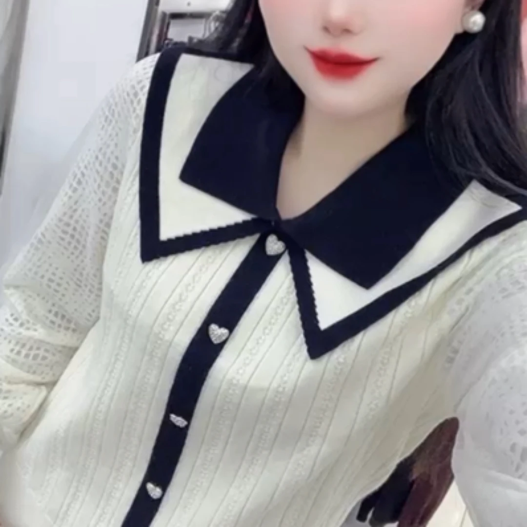 双层黑领时尚新款针织毛衣