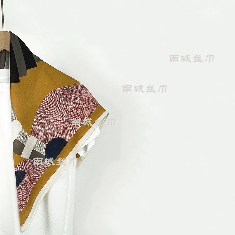 【木马】新款黄色系显白洋气65方巾丝绒手感丝巾围巾