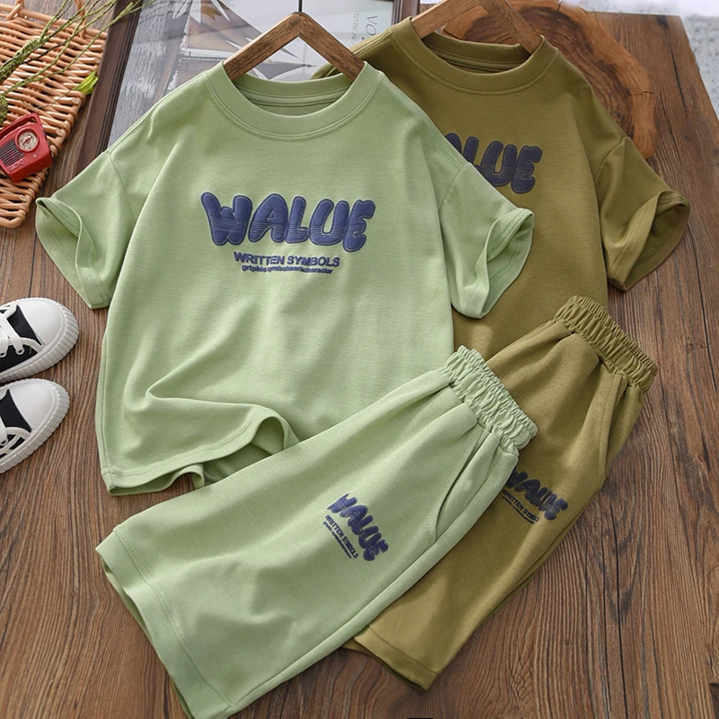 男童夏季套装2024男孩洋气休闲发泡中大儿童时尚短袖T恤短裤宽松