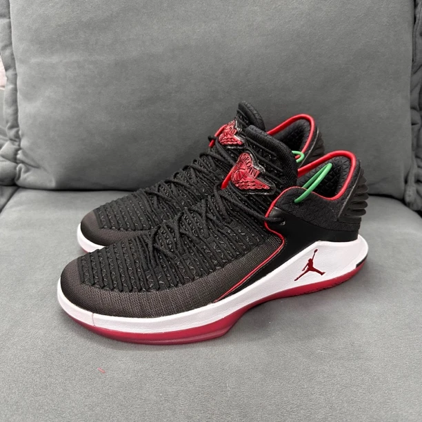 43码 275/AJ32low 黑红 篮球鞋/98新/公价2499