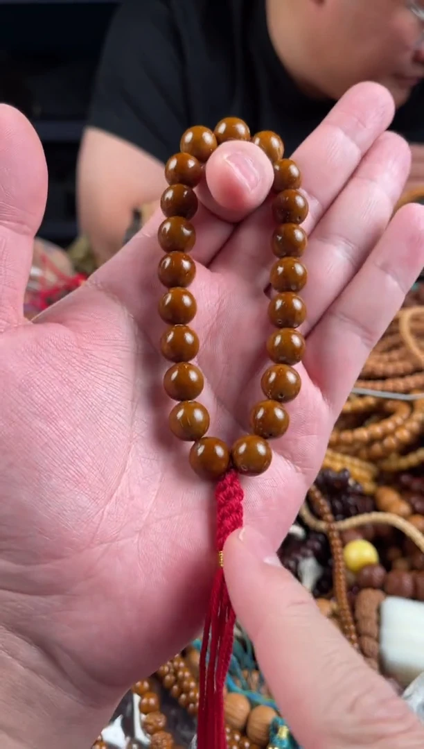 【闪购商品】紫金鼠手串.