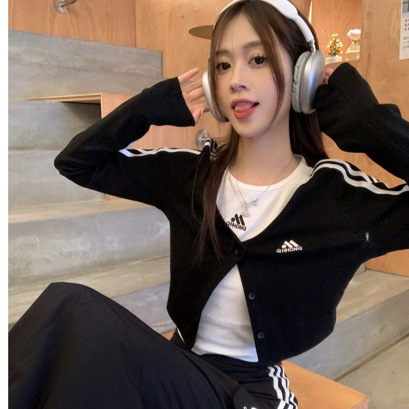 主播同款微胖mm甜辣妹风格复古美式三条杠背心打底开衫显瘦两件套