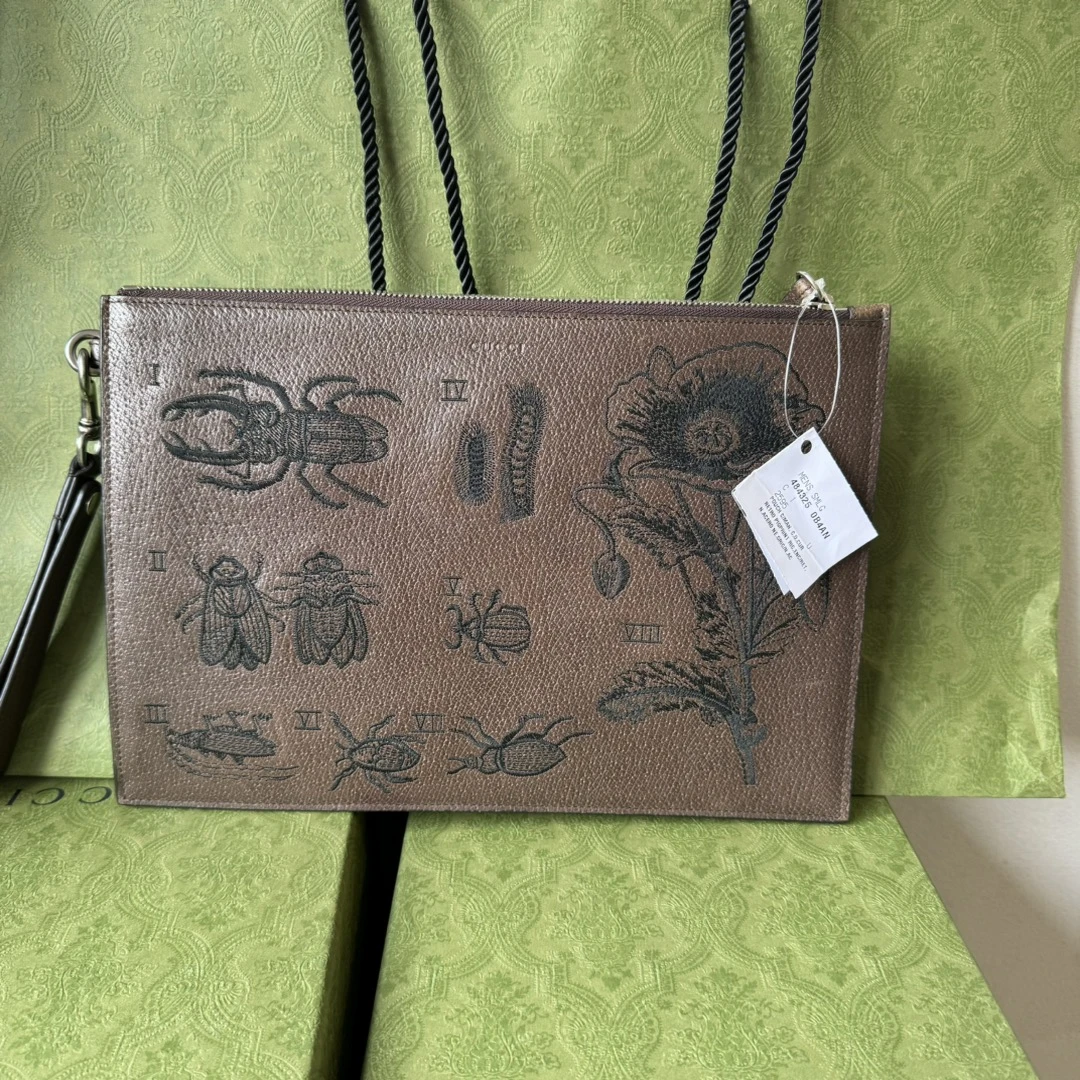 全新未使用 GUCCI/古驰 棕色刺绣手包   手带款 男女同款