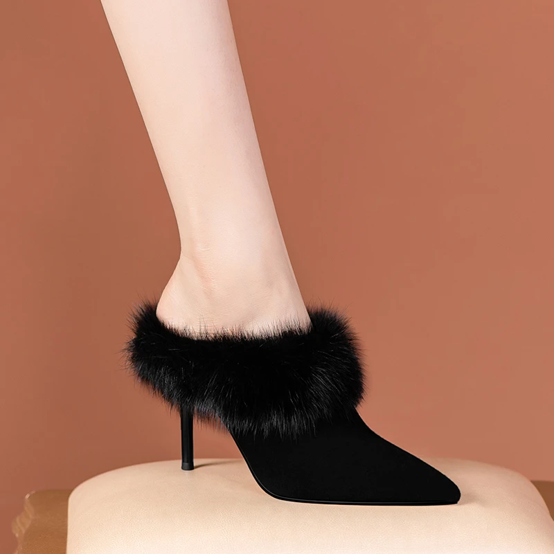 拖鞋女外穿细跟秋冬季新款穆勒鞋尖头包头高跟鞋毛毛半拖真皮黑色