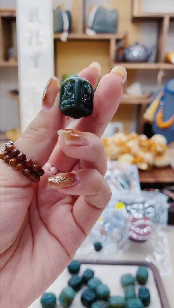 【闪购商品】和田玉手链未镶嵌X159四面小佛发1