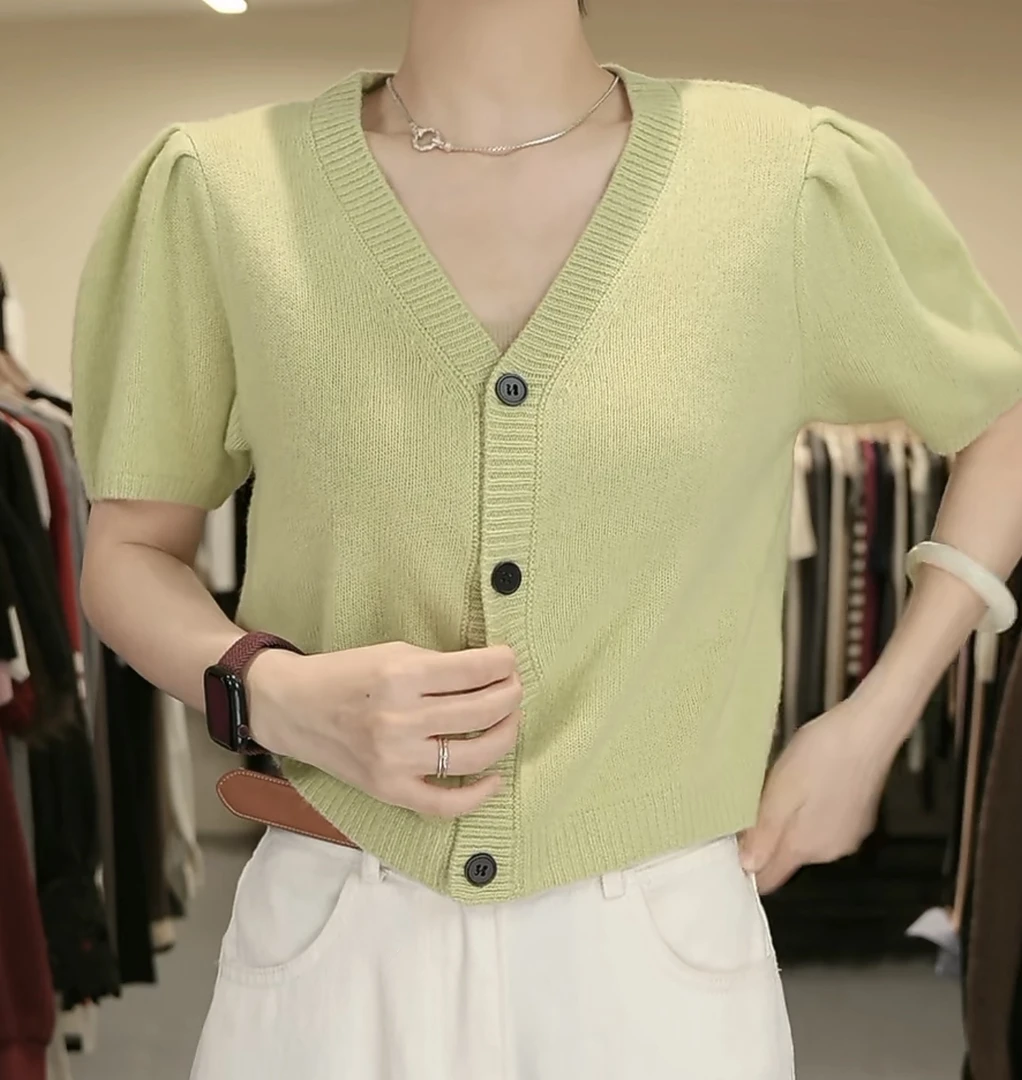 8442（部分无水洗唛，介意慎拍）SANFAN新款针织开衫