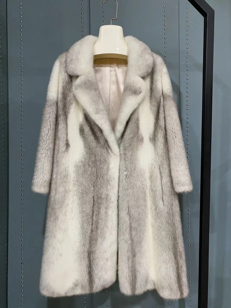 银十字西服领直板大衣修身时尚百搭外套