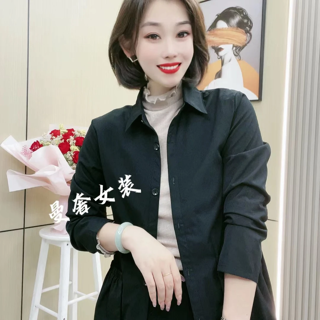 2023年早秋新款时尚气质百搭休闲显瘦修身长袖中老年妈妈装风衣