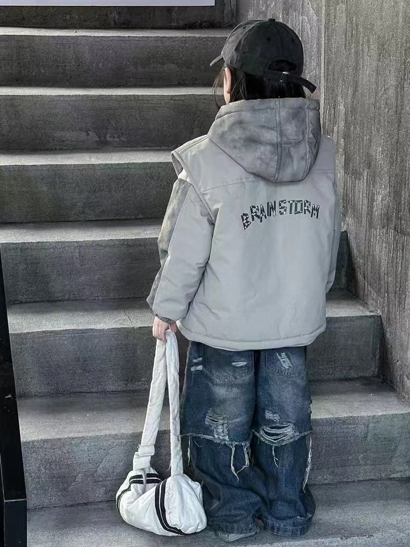 D156（现货）韩版儿童机能风连帽马甲套装