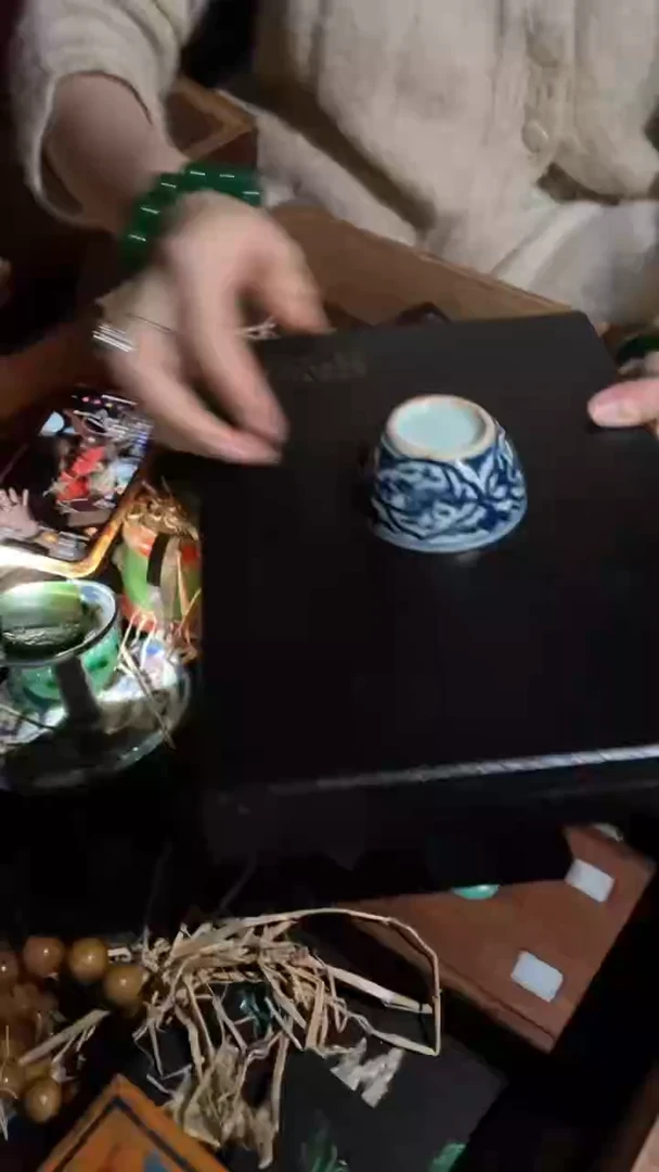 【闪购商品】瓷盖碗摆件