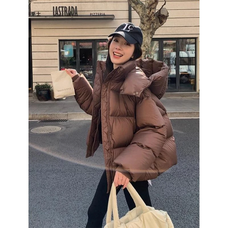 羽绒服女短款2023年新款90白鸭绒美拉德轻加厚小个子网红冬外套
