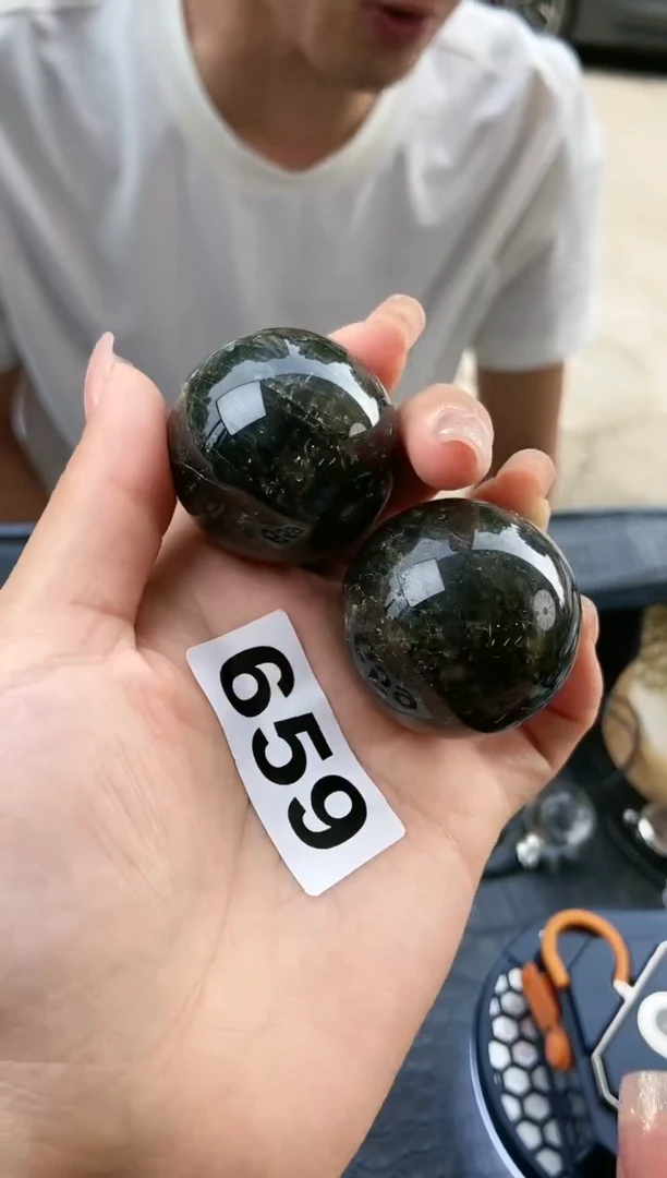 【闪购商品】拉长石球3.7±/659未镶嵌多样性发一件