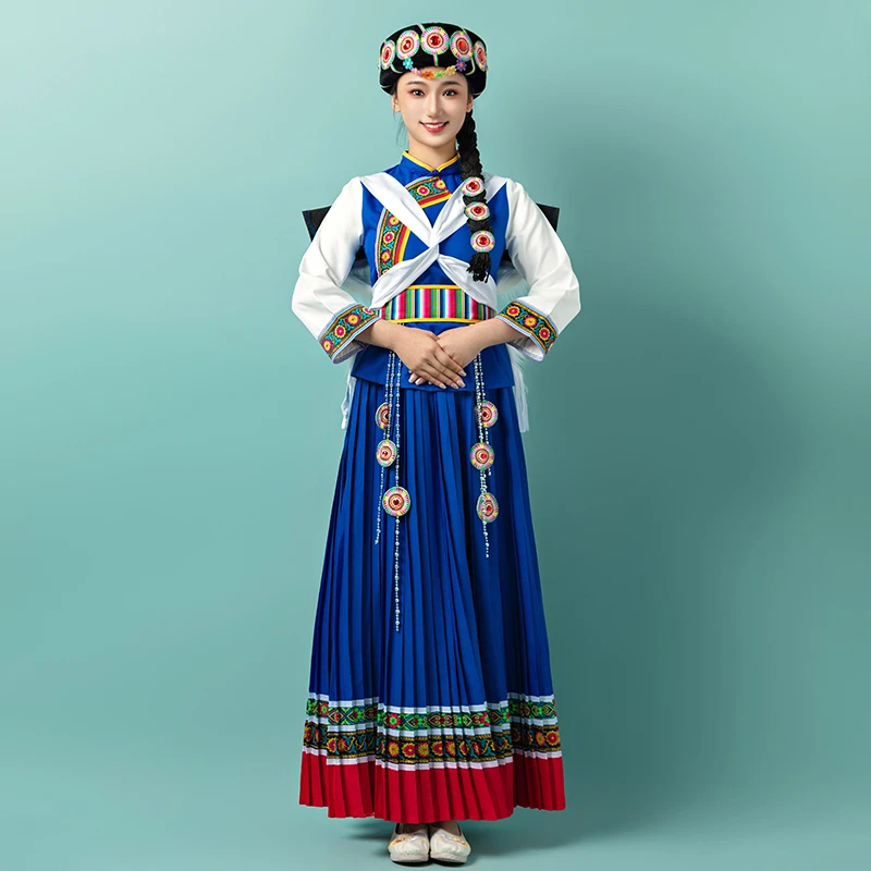 云南纳西族服装女56个少数民族服饰成人丽江摄影旅拍演出