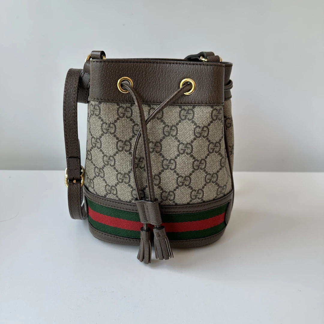 99新 GUCCI/古驰 魔镜/Gucci迷你抽绳水桶YS/083005