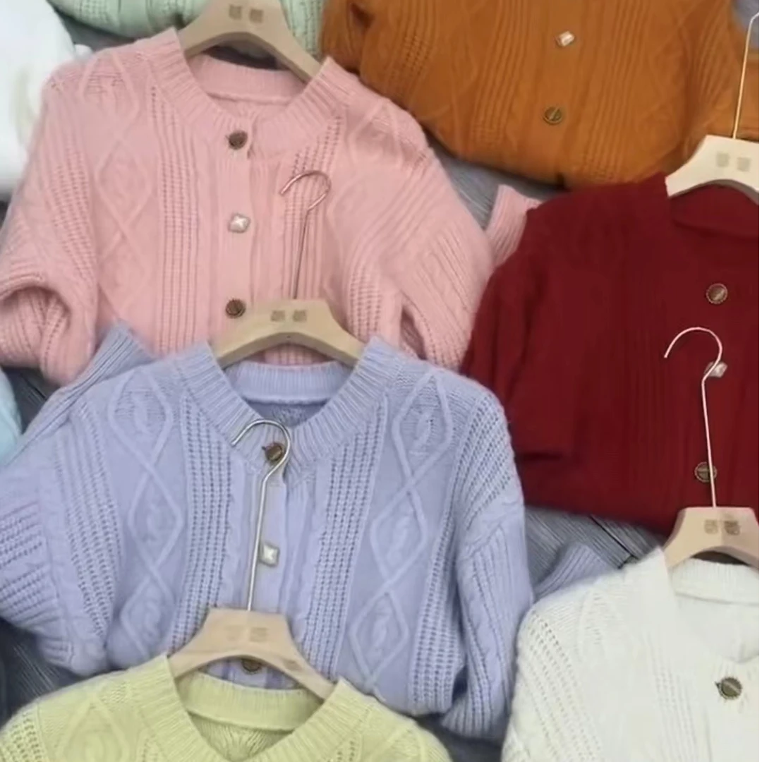 551-600   长袖时尚宽松百搭秋冬毛针织衫毛衣女