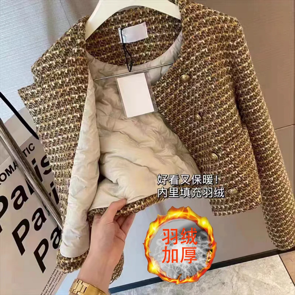 时髦咖色粗花呢小香风羽绒外套女新款双排扣圆领加厚西装LQ857