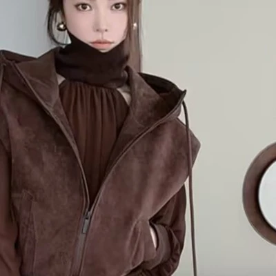 迪丝嫚苓早秋秋季春秋新款原创设计咖色百搭马甲气质时