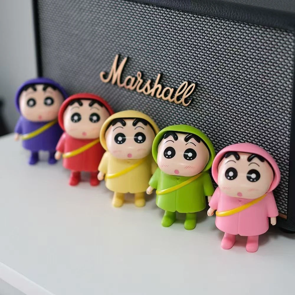 【高质量】超可爱雨衣蜡笔小新摆件手办礼物周边潮玩小号桌面摆件