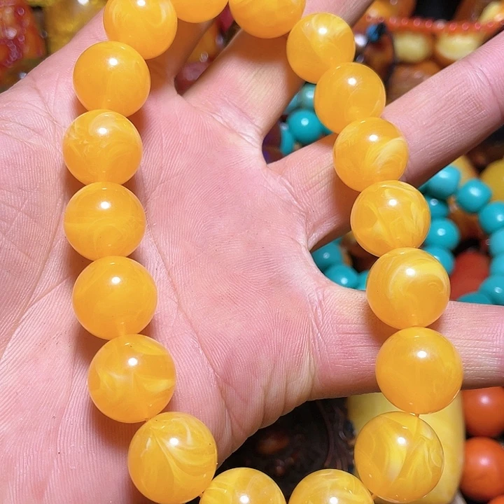 琥珀颈饰未镶嵌琥珀