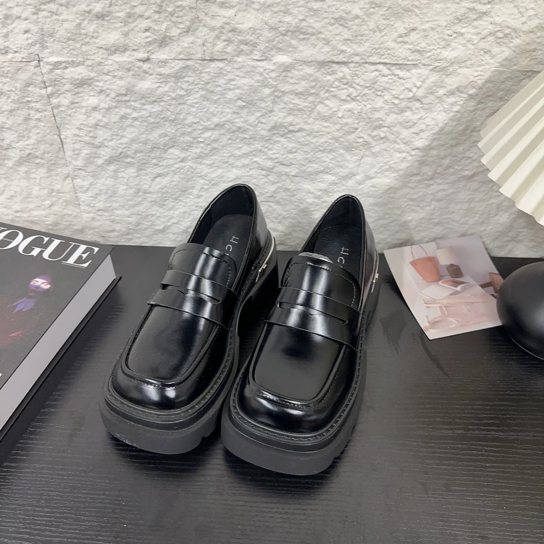 SUSU【方头乐福】复古厚底方头舒适休闲乐福鞋68858(四前10)