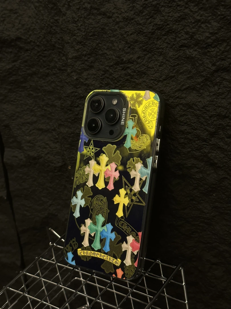 粉金克罗十字适用苹果15promax手机壳iPhone14潮酷13潮牌12镭射11